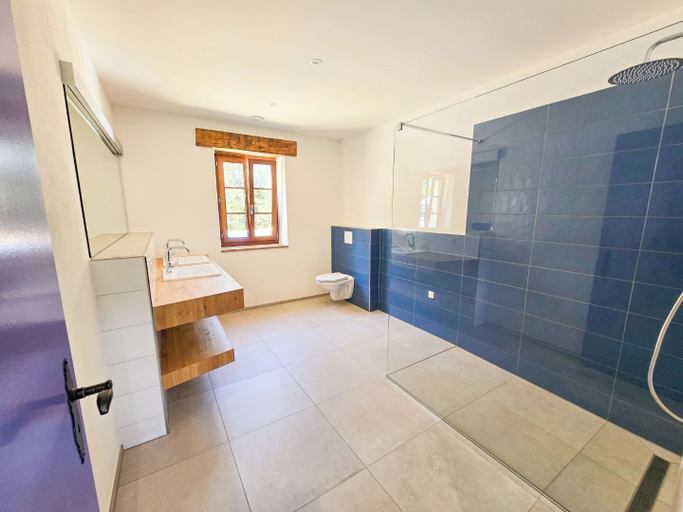 Bathroom 2, Domaine du Frigoulet, Ardèche