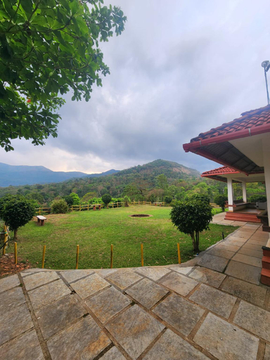 Others 5, Tropical Blooms - Coorg, Kodagu