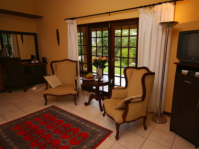 Others, Abangane Guest Lodge, Ehlanzeni