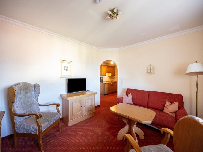 Living room 5, Urige Ferienwohnung Sammareier Gutshof in Bad Birnbach, Rottal-Inn