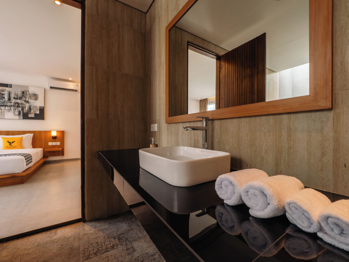Bathroom 5, Prawara Uluwatu, Badung