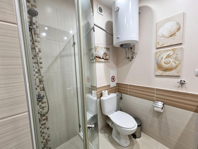Bathroom 3, Europroperties Zlatna Kotva Apartments, Varna