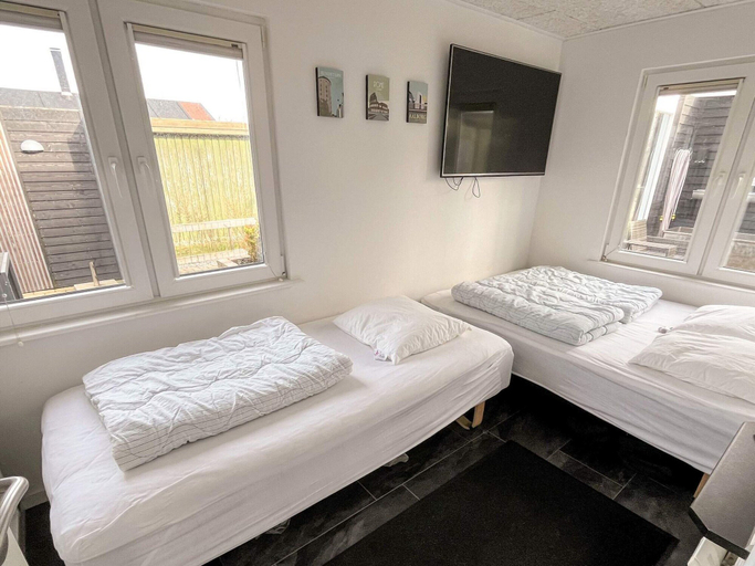 Bedroom 2, 4 Star Holiday Home in Vinderup, Struer