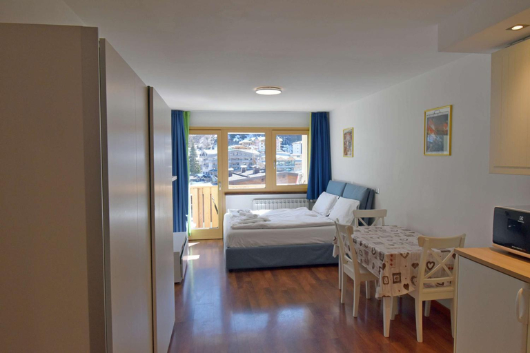 Bedroom 2, Emerald Studio Apartment, Trento
