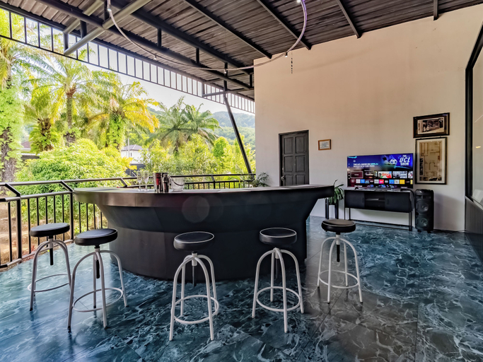 Food & Drinks 5, Villa Nap Dau 10 Bedrooms, Pulau Phuket