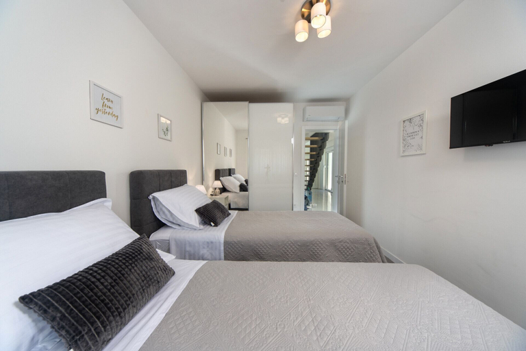 Bedroom 3, Villa Loto Zadarvillas, Posedarje