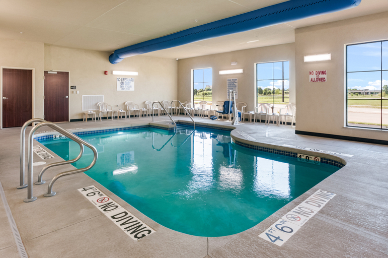 Sport & Beauty 5, Cobblestone Hotel & Suites - Appleton International Airport, Winnebago