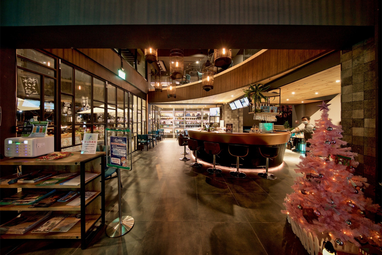 Food & Drinks 4, Comin Place, Taichung