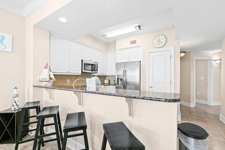 Private kitchen 3, Azure #323, Okaloosa