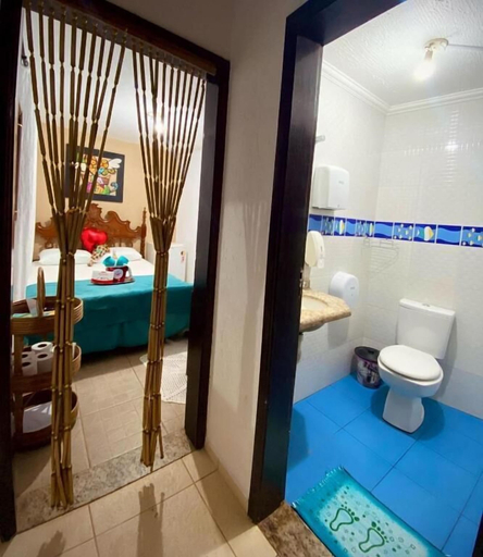 Bathroom 2, HOSTEL E POUSADA BAHIA BEACH, Itanhaém
