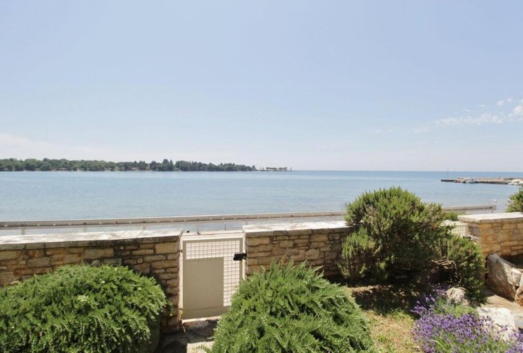 Others 3, Villa Istrian with unique sea view 2, Umag
