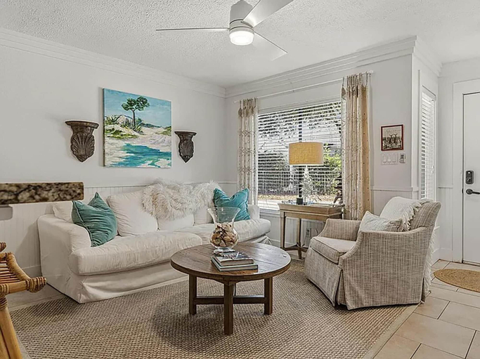 Living area 3, Casa Azul- Blue Mountain Beach, Walton
