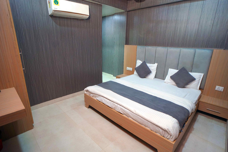 Bedroom 5, Hotel Konark INN, Bareilly