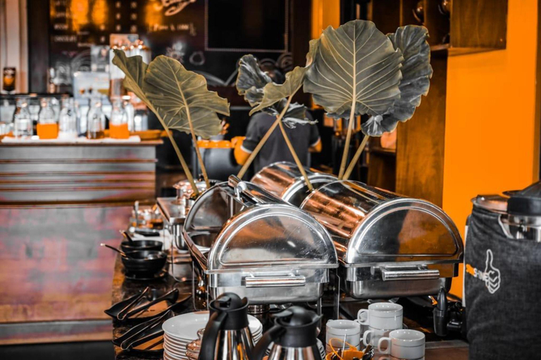 Food & Drinks 5, Seasons Riverside Hotel, Vientiane