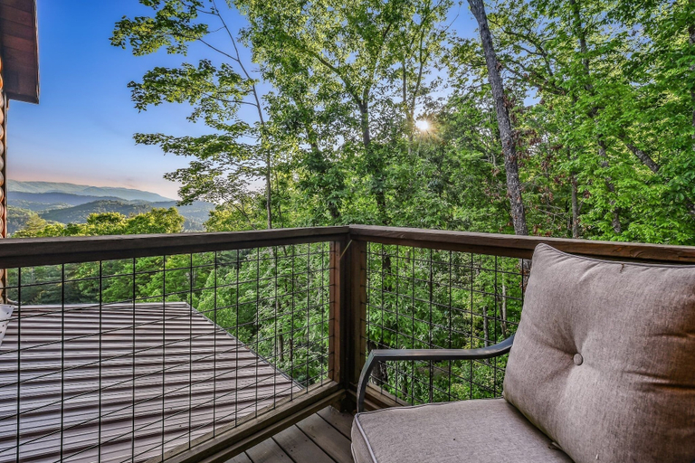 Others 5, Lazy Bear Lodge 5 Bedroom Cabin by RedAwning, Blount