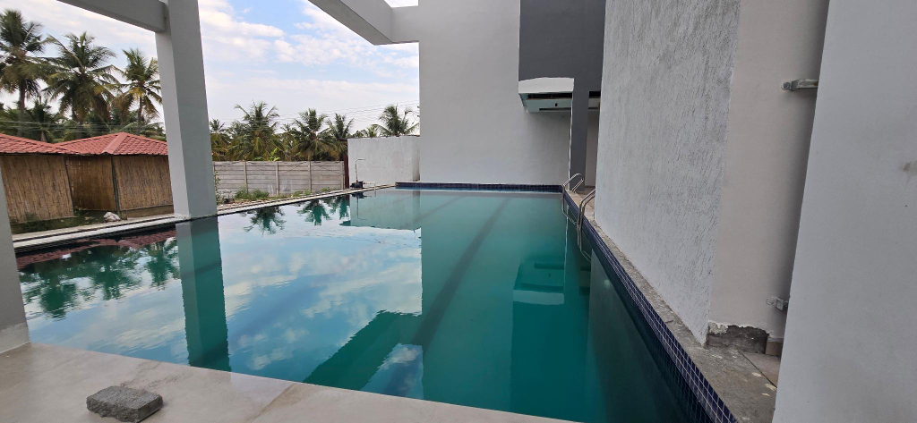 Private pool, ANTARA STAY, Tiruppur