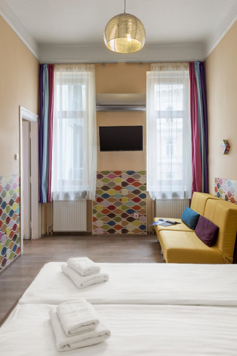 Bedroom 2, Amber Terrace Studios Downtown, Budapesti