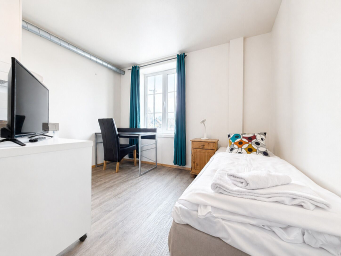 Bedroom 2, Hotel Toranes, Rana