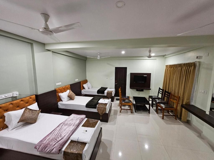 Room 5, Hotel Gokarna Palace, Uttara Kannada