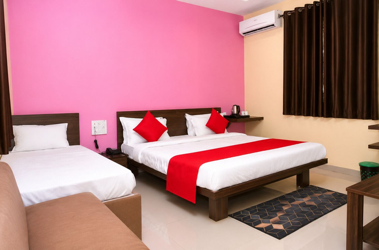 Bedroom 3, Hotel Fun N Food, Dhar