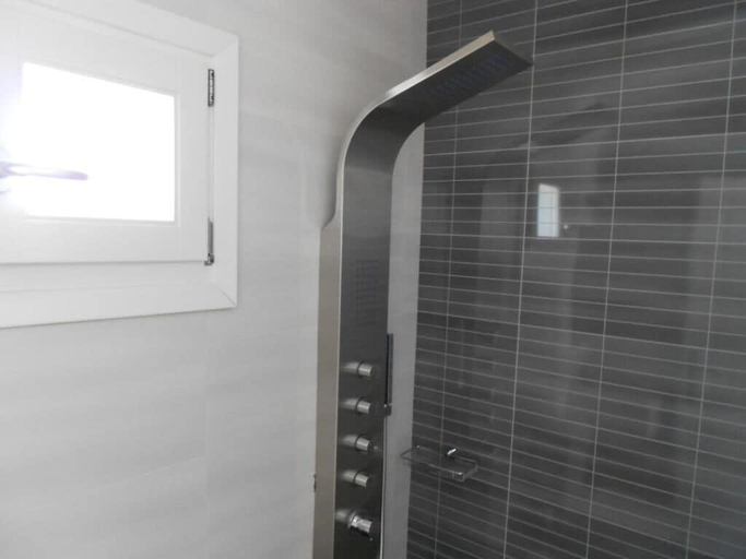 Bathroom 4, Casa Bianca Mykonos, South Aegean