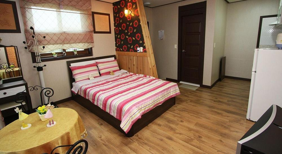 Bedroom 2, Anmyeondo Pension Ing, Taean