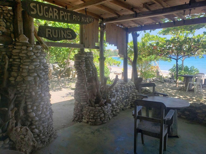 Food & Drinks 4, Sea Shell Palms, Ocho Rios