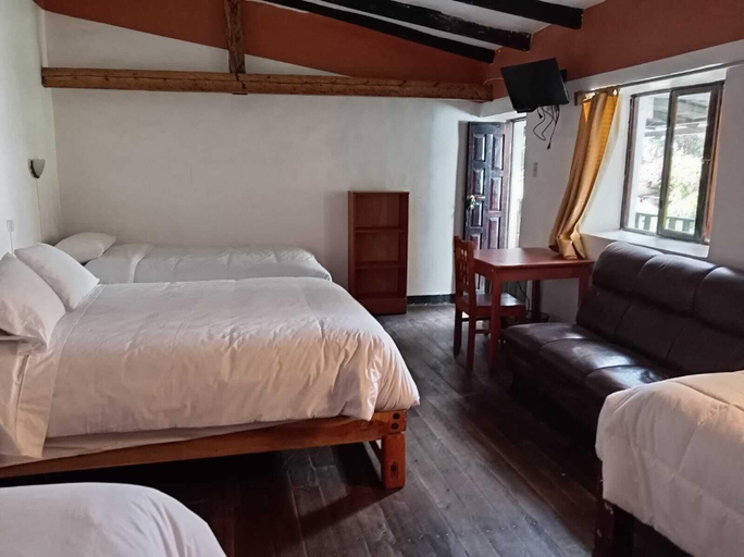 Bedroom 5, las orquideas, Urubamba