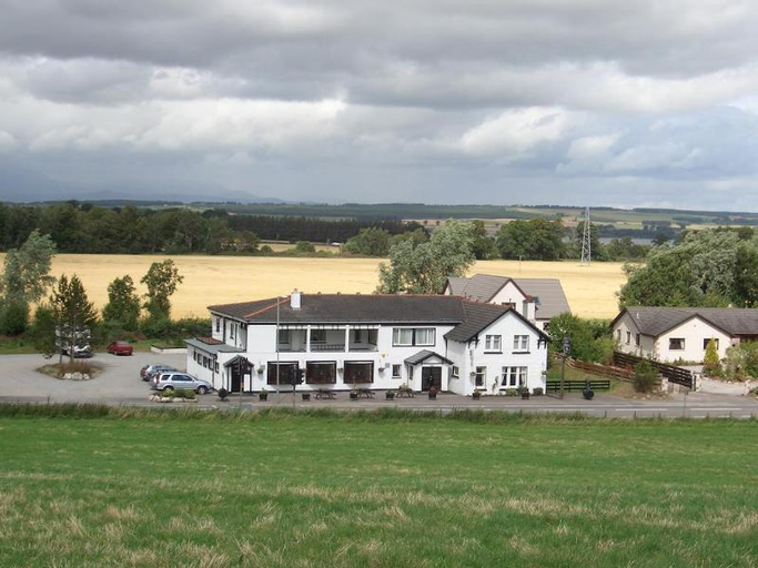 Exterior & Views 2, Old North Inn Hotel, Highland
