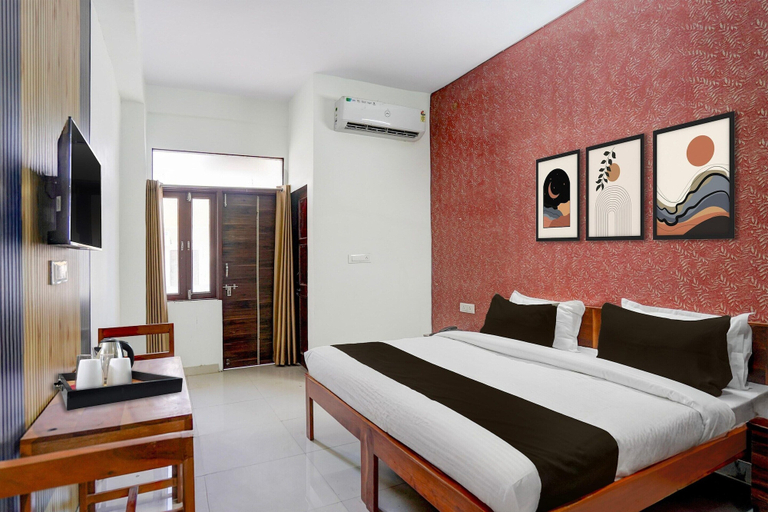 Room 2, Classic Civil Lines Jaipur Golden Hotel, Jaipur