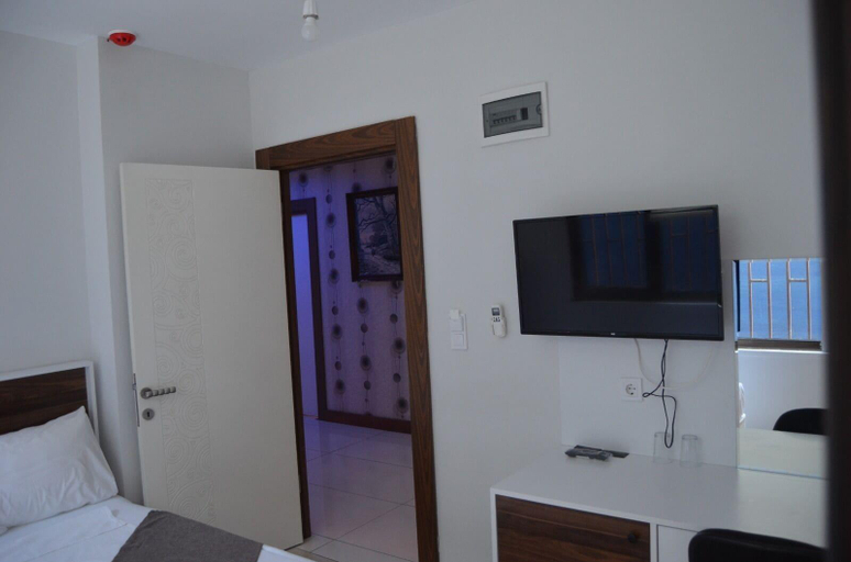Bedroom 3, Grand Antalya Hotel, Antalya