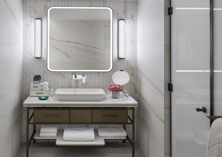 Bathroom, Mandarin Oriental Palace Luzern, Luzern