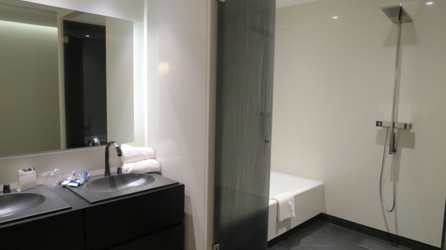 Bathroom 5, AR Golf Almerimar, Almería