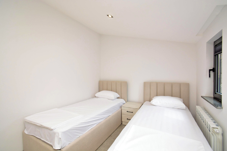 Room 2, RICH apart&hotel, Yerevan