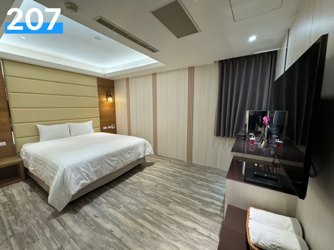Others 3, Benz Hotel, Taoyuan