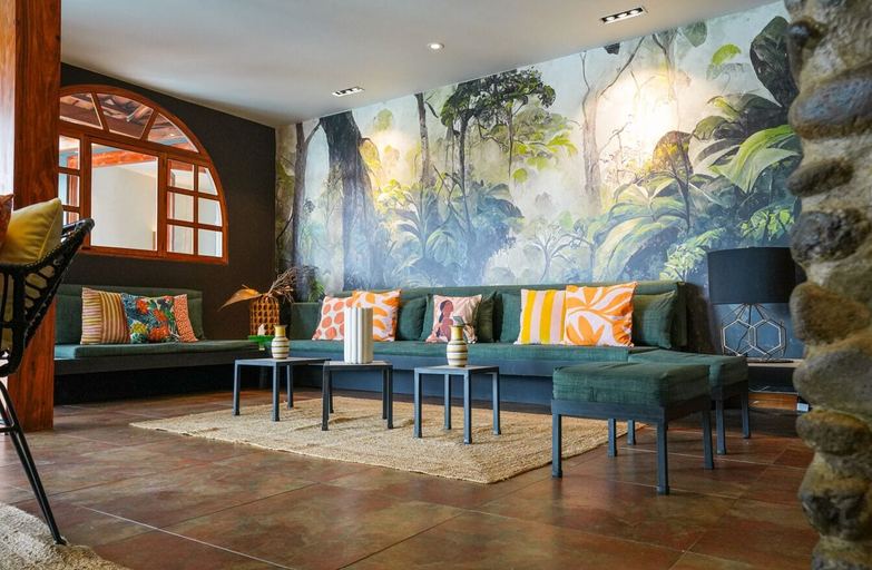 Living area 5, ETM Wellness Private Retreat, Mora