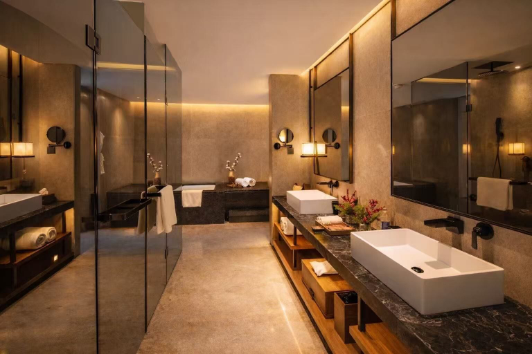 Bathroom 5, AOLUGUYA · The Unbound Collection by Hyatt, Harbin