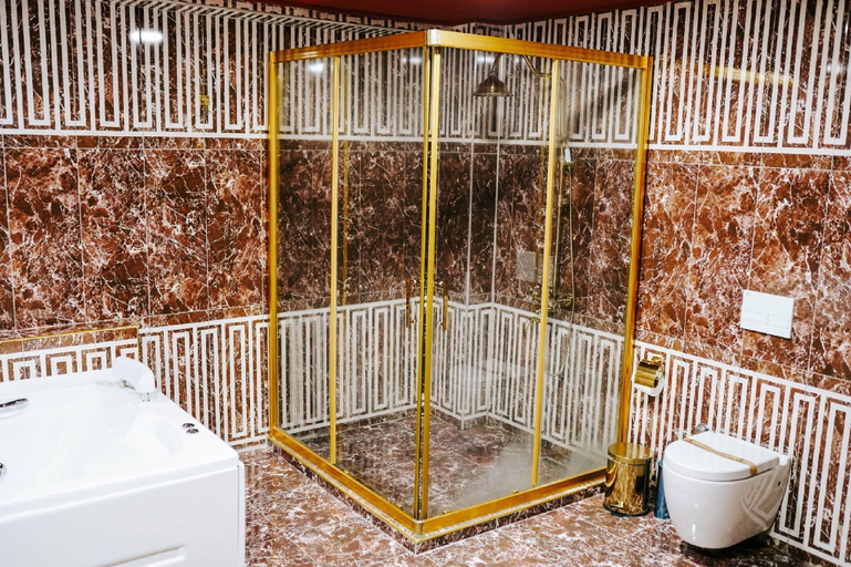 Bathroom 3, Ronesans Life Hotel, Merkez