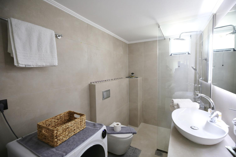Bathroom 5, Premium private parking - Luxury Living Lefkada, Ionian Islands