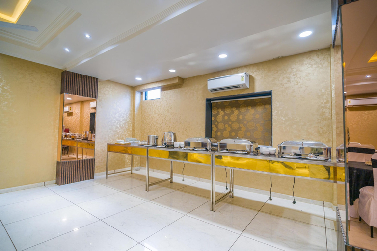 Dining, Kanha Shree by Cosmos Hotels, Indore