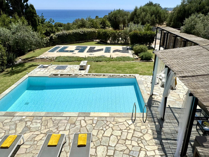 Sport & Beauty 2, Villa Minetti, Ionian Islands