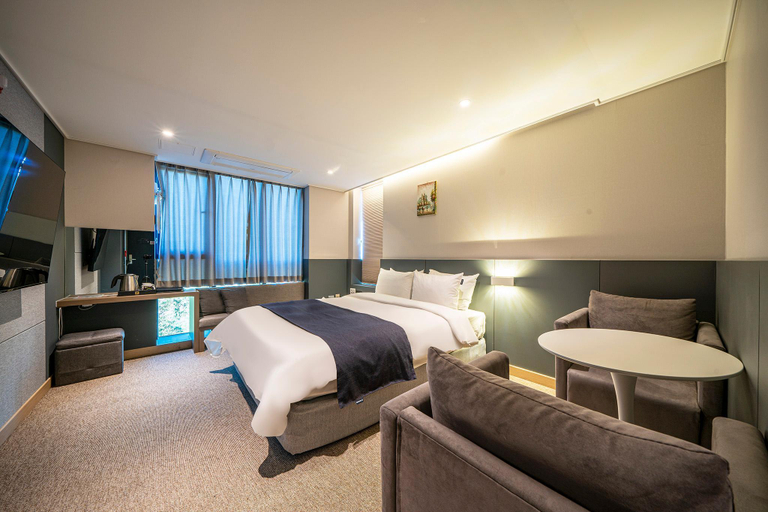 Bedroom 3, R B Business Hotel, Yeosu