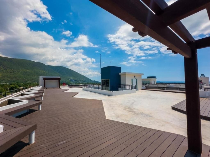 Terrace/patio 4, Deanery Apartments - Pool - AC - 24hrs