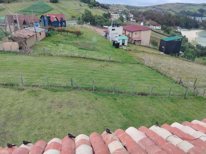 Property grounds, Altico Lola Martínez, Tota