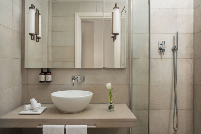 Bathroom 5, Porta Rossa Hotel Firenze Colbert Collection, Florence