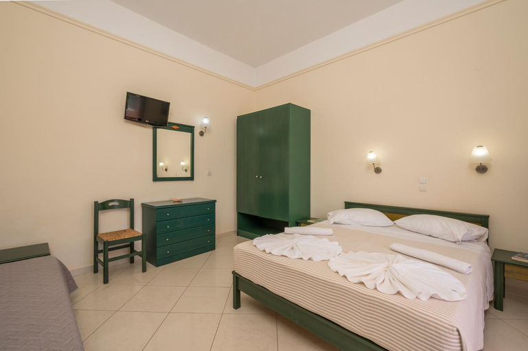 Bedroom 3, Gianna Apartments, Crete