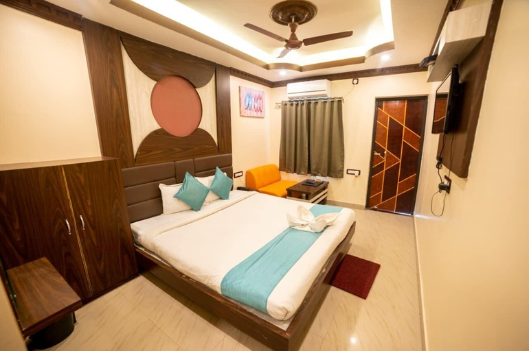 Room 4, Hotel Priyadarshini, Purba Medinipur