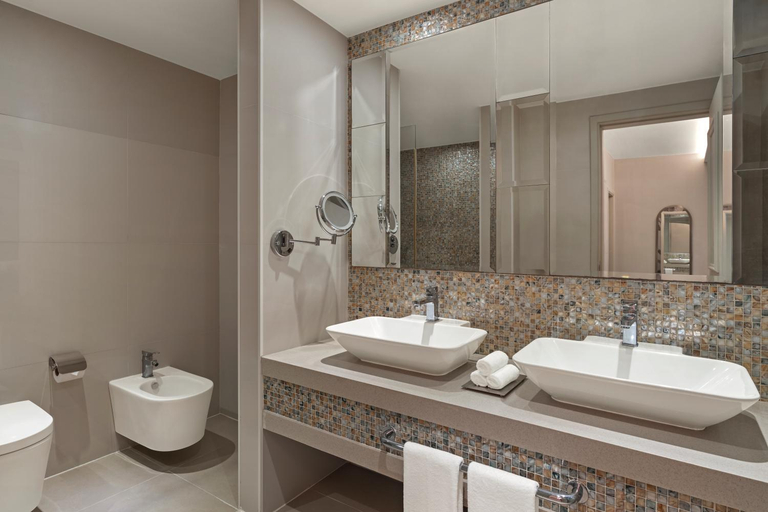 Bathroom 4, Rixos Obhur Jeddah Resort & Villas, Jeddah
