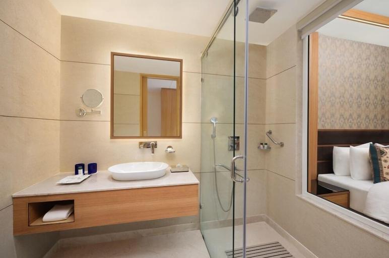 Bathroom 4, Fortune Park Moksha, Mcleodganj - Member ITC Hotels' Group, Kangra