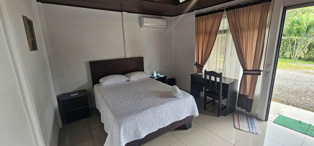 Room 5, Cabañas Green House, Coto Brus